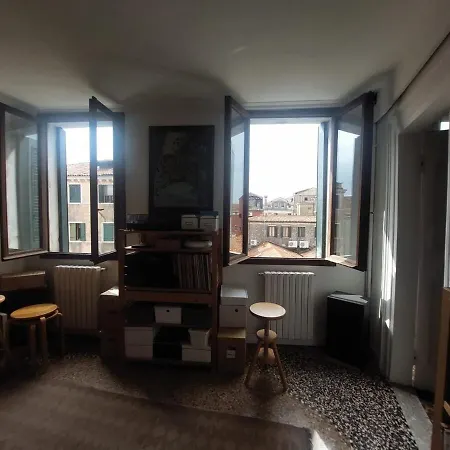 Charm In Apartmán Benátky
